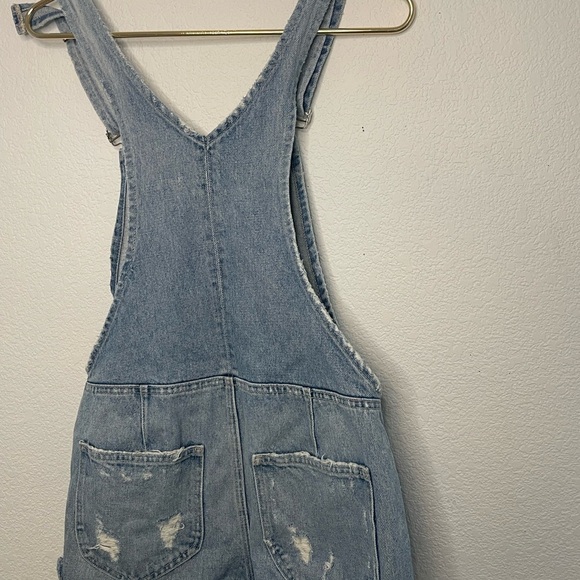 Tularosa overall shorts sz medium “Rachel” Light Blue Denim color Maui - Picture 5 of 9